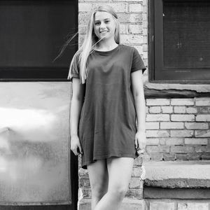 Meet your Posher, Candace